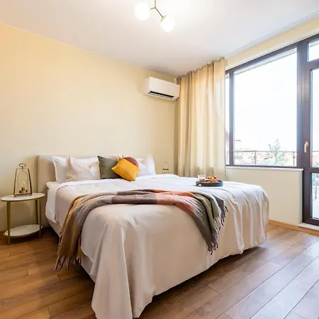 公寓 Three Lilies 普罗夫迪夫