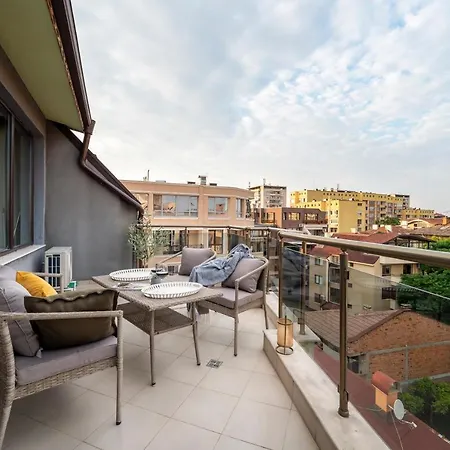 Three Lilies 公寓 普罗夫迪夫