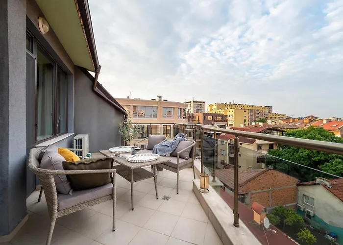 Three Lilies 公寓 普罗夫迪夫