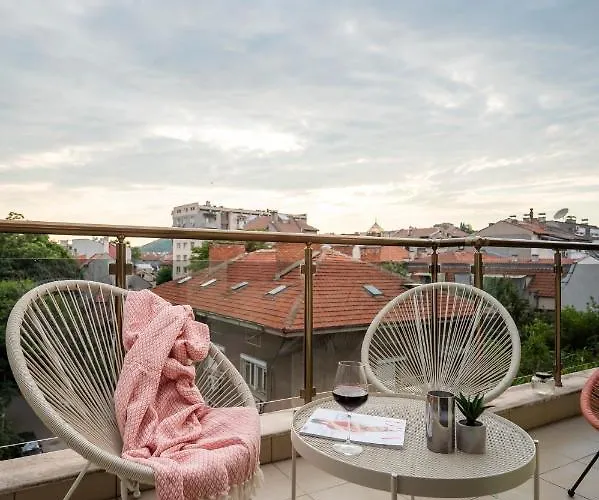 Three Lilies 公寓 普罗夫迪夫