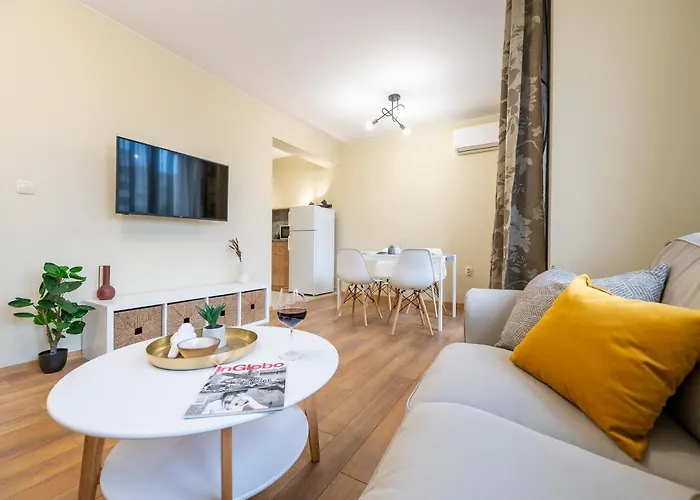 Three Lilies Пловдив