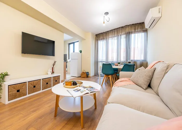 Three Lilies Апартаменти Пловдив